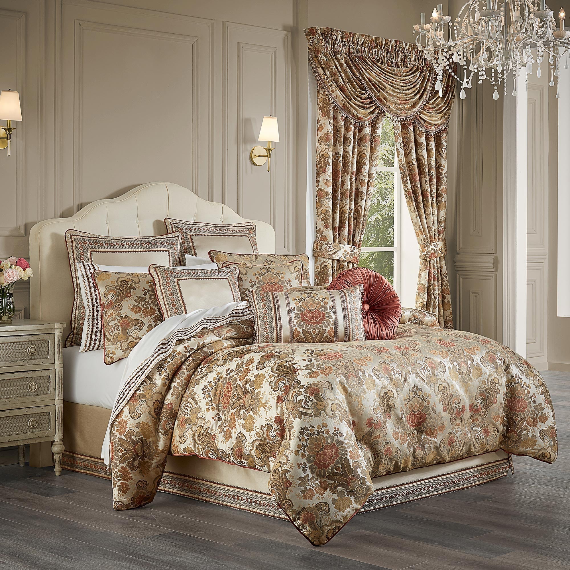 Juliette 4 Piece Comforter Set in Terracotta by J.Queen New York